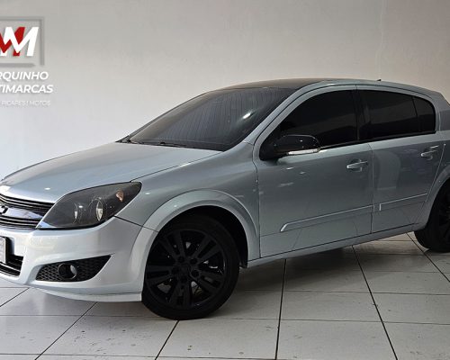 VECTRA-HATCH-PRATA-1