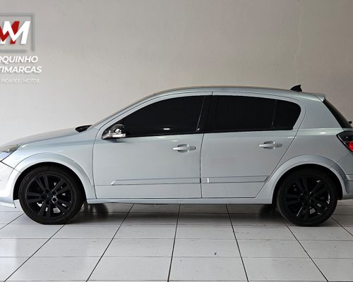 VECTRA-HATCH-PRATA-2