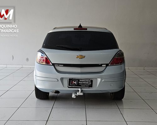 VECTRA-HATCH-PRATA-4