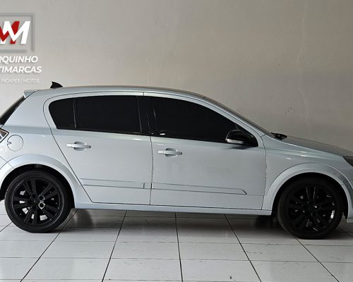 VECTRA-HATCH-PRATA-6